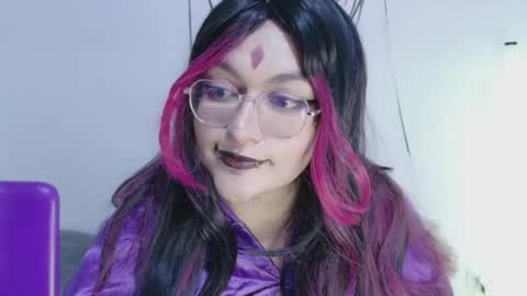 xxgreengoodxx online show from May 13, 9:13 pm