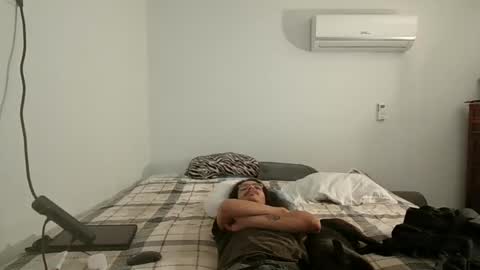 XxJasoneecxX online show from January 23, 6:03 pm