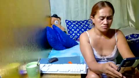 xxloveheart online show from May 9, 11:27 am
