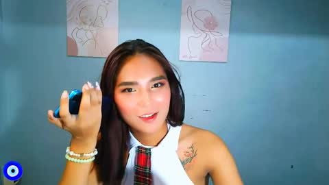 xxmiahot online show from June 2, 4:58 am