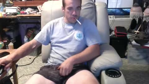 xxScubaStevexx online show from October 17, 1:15 pm