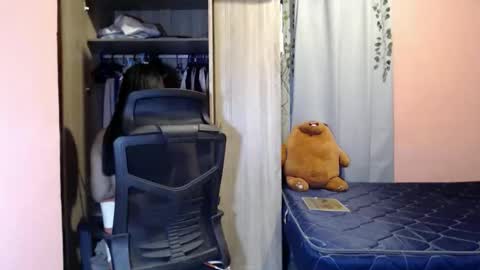 xxstunningmichxx online show from September 22, 5:11 am