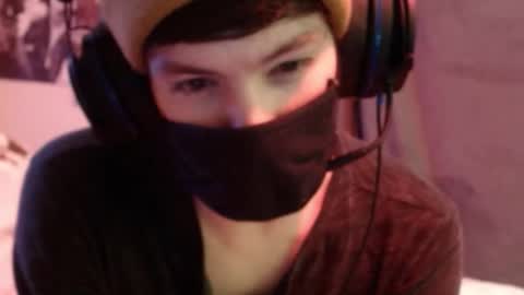 Snapshot of xxwhitefoxx chatting on October 11, 8:08 am David Fox online show from October 11, 8:08 am