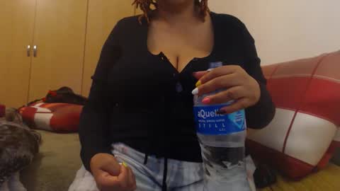 Ayanda online show from May 13, 6:17 pm