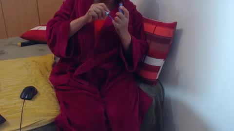 Ayanda online show from April 16, 8:20 pm