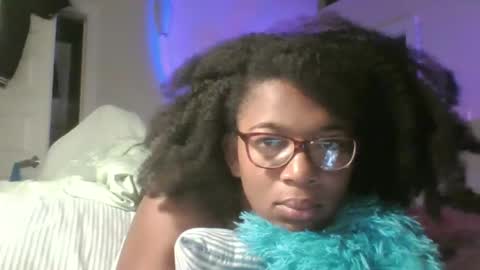 Danielle online show from November 3, 2:29 pm