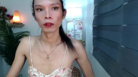 Your Princess Yums online show from November 5, 7:05 pm