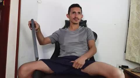 Kev online show from December 22, 8:15 pm