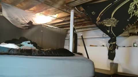 xxxjrstrokesxxx online show from March 15, 7:50 pm