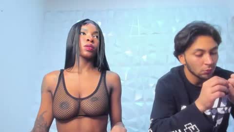 xxxplosive_couple online show from June 24, 4:19 am