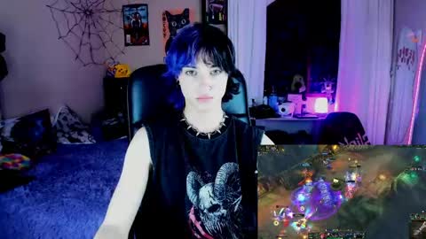 xzerox_ online show from May 28, 9:24 pm