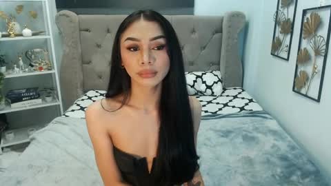 y0unggoddess69xxx online show from May 21, 6:25 pm