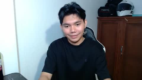 Eian online show from December 2, 10:30 pm