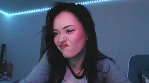 Yami online show from March 2, 10:48 pm