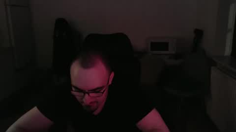 YamilLamal online show from January 9, 7:30 pm