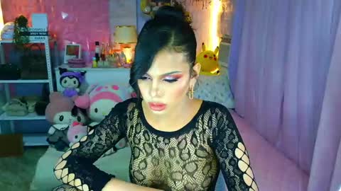 YANG AUDREY LONE online show from April 8, 2:03 am