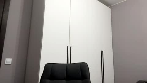 Kate online show from April 5, 12:02 pm