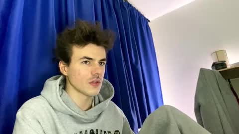 yayay333 online show from March 25, 7:09 pm