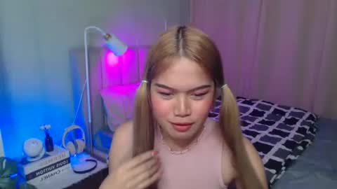 Yazzi online show from November 13, 3:53 am