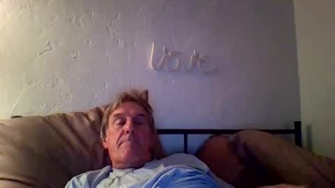 yeah_baby6988 online show from November 12, 6:38 am