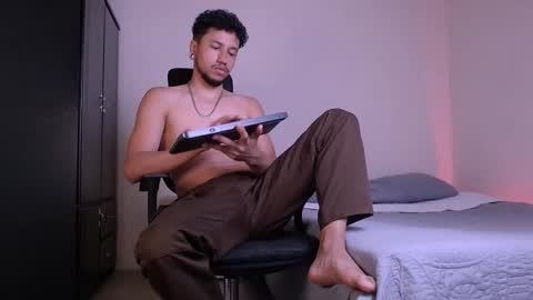 yeff online show from September 26, 1:57 am