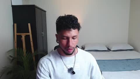 yeff online show from April 11, 1:10 am