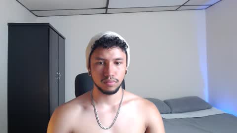 yeff online show from September 30, 4:01 am