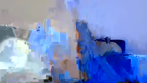 yellowcouple2 online show from December 26, 8:18 am