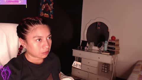 Yesi online show from January 20, 3:18 pm