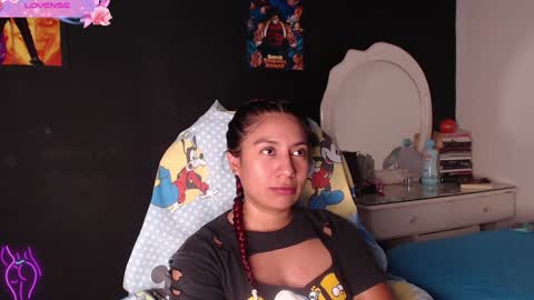 Yesi online show from February 1, 6:29 pm