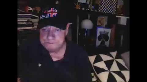 Snapshot of yessex247 chatting on October 11, 4:39 am yessex247 online show from October 11, 4:39 am