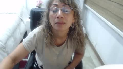 jessy online show from December 16, 2:30 am