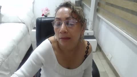 jessy online show from January 6, 10:58 pm