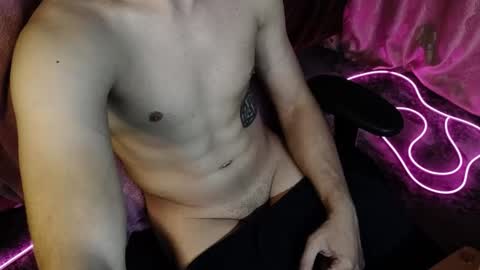 Snapshot of ylk_ chatting on October 23, 6:31 pm Darius online show from October 23, 6:31 pm