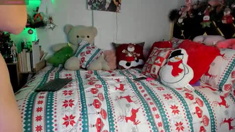 lucy online show from December 14, 3:46 am