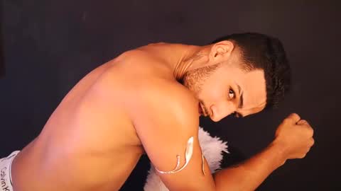 Yoi Olimpo online show from February 24, 3:20 pm