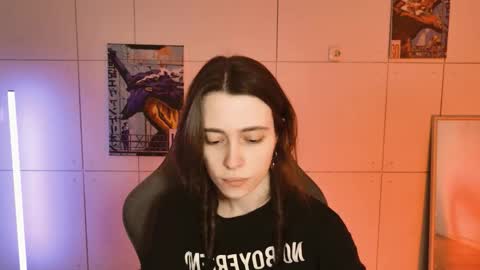 yoka_paradoxxx online show from January 13, 9:06 am