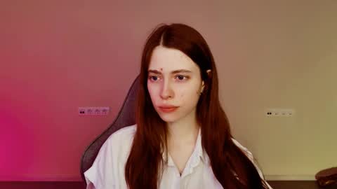 yoka_paradoxxx online show from February 13, 9:12 am