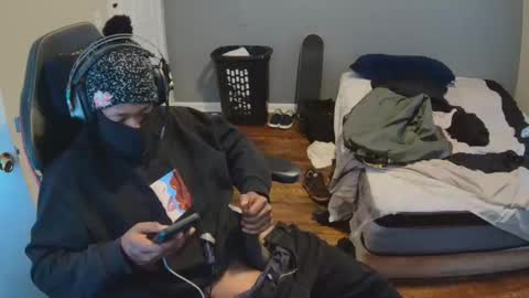 yokai_dreamz online show from November 30, 3:52 pm