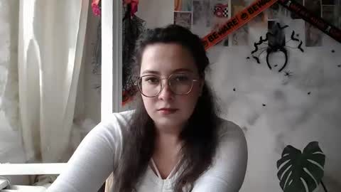 Snapshot of you_aurora chatting on October 2, 10:03 am Aurora online show from October 2, 10:03 am