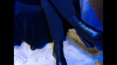 Renesmee online show from March 1, 10:24 am