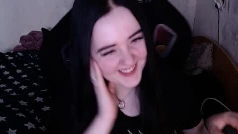 your_8a8y online show from March 12, 11:20 am