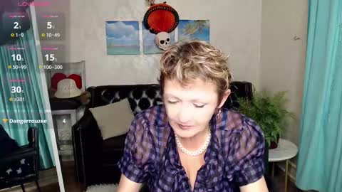 Snapshot of your_fox10 chatting on October 20, 5:29 pm your_fox10 online show from October 20, 5:29 pm