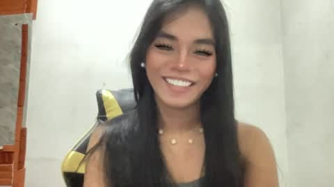 your_goddess_ayesha online show from June 13, 9:14 pm