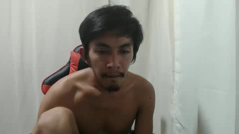your_guy111 online show from May 6, 3:29 pm