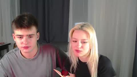 your_molly_mark online show from February 13, 6:15 pm