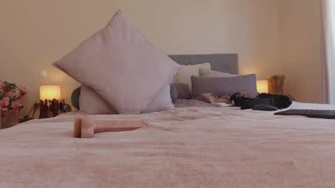 Helena online show from January 9, 3:17 pm