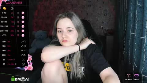 Molly online show from March 10, 3:52 pm