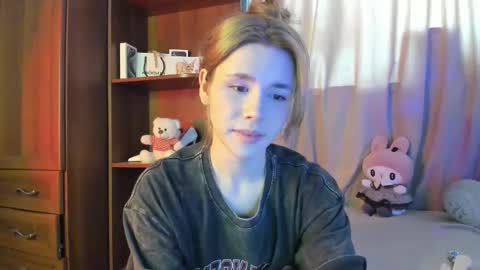 Alice online show from February 9, 9:24 am