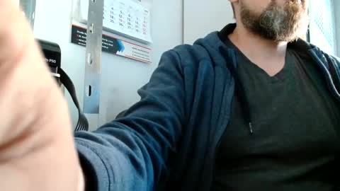 your_tipie online show from October 3, 10:12 am